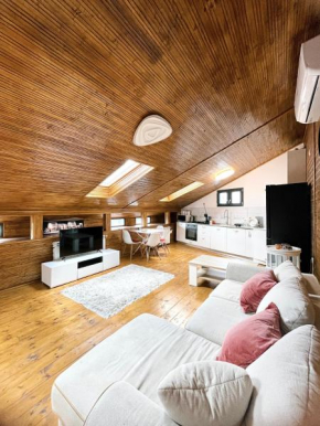 Mansion 10